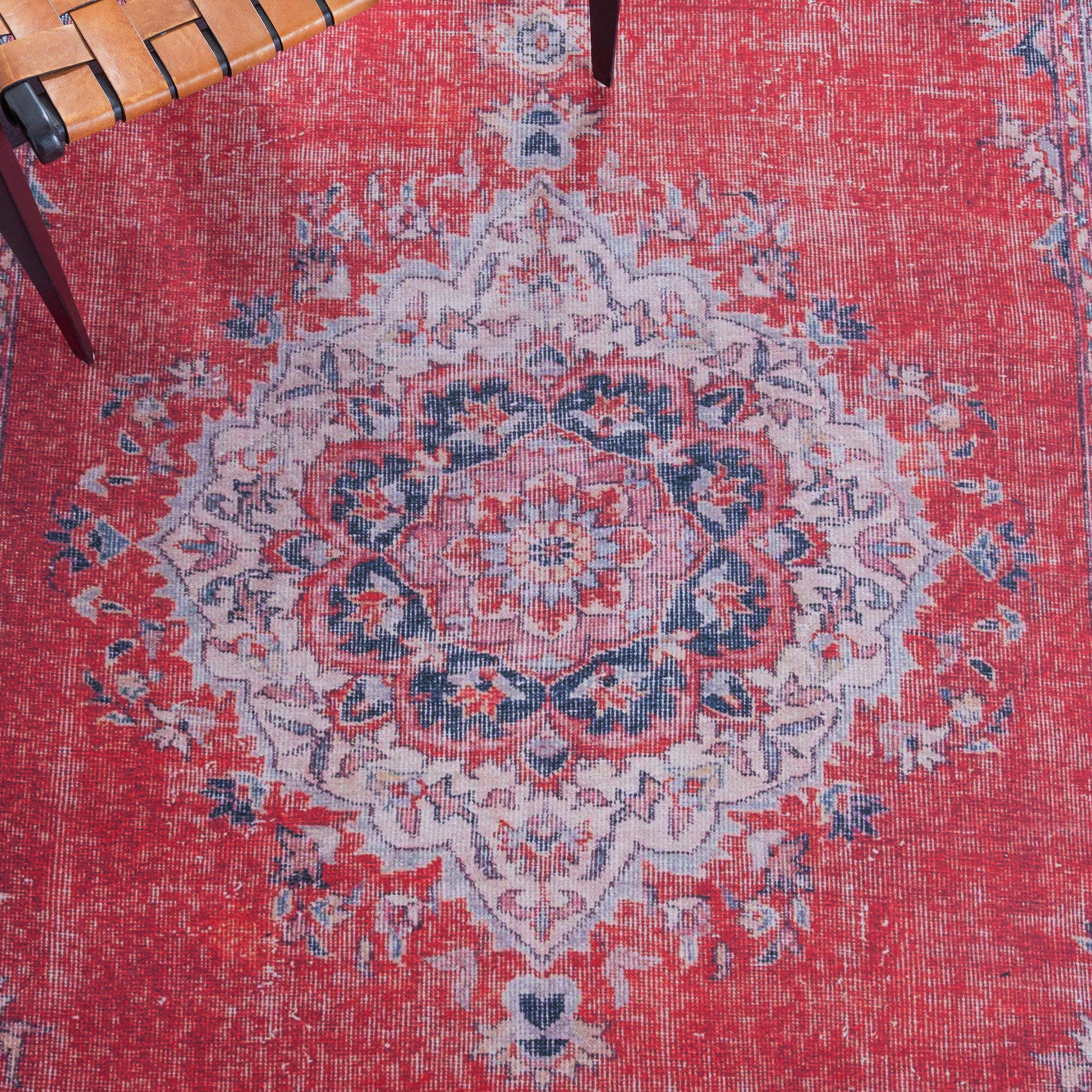 Safavieh Tucson Tsn140Q Red/Beige Area Rug