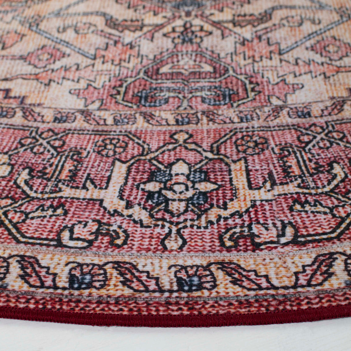 Safavieh Machine Washable Tucson Tsn143B Beige/Pink Rug.