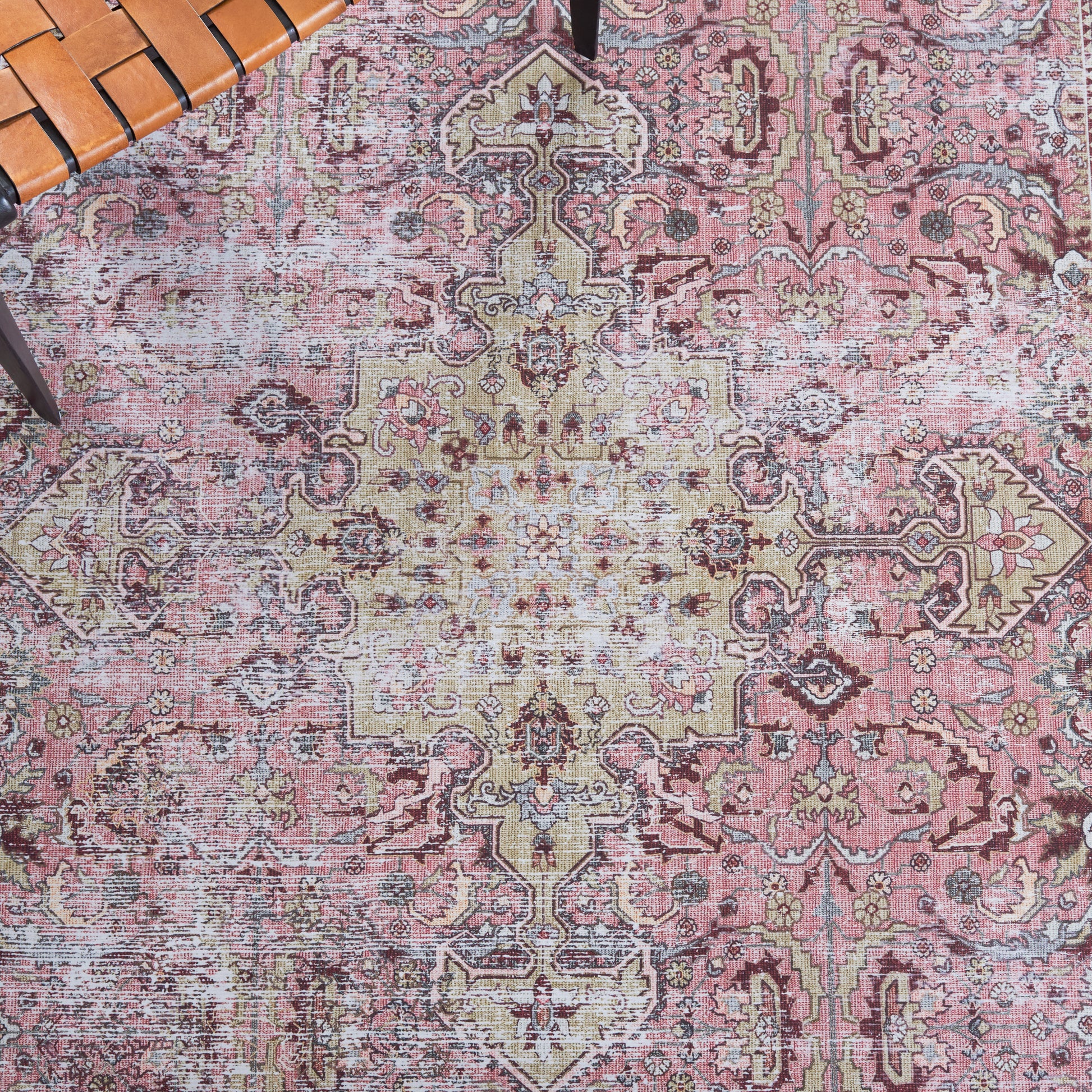 Safavieh Tucson Tsn144U Pink/Beige Area Rug