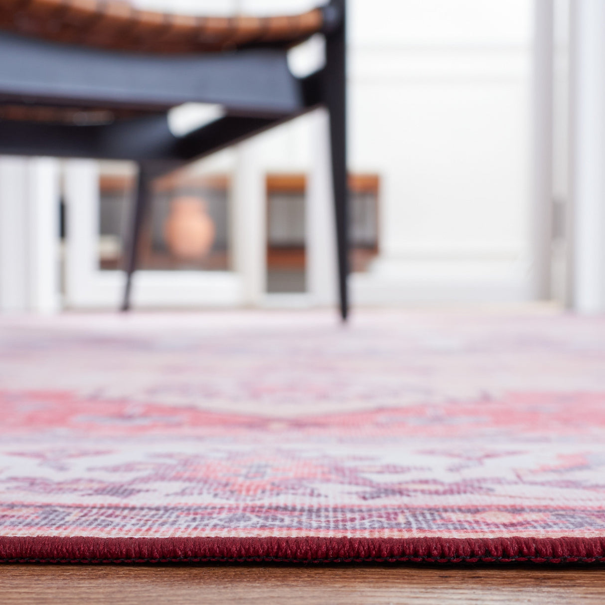 Safavieh Machine Washable Tucson Tsn163P Rust/Beige Rug.