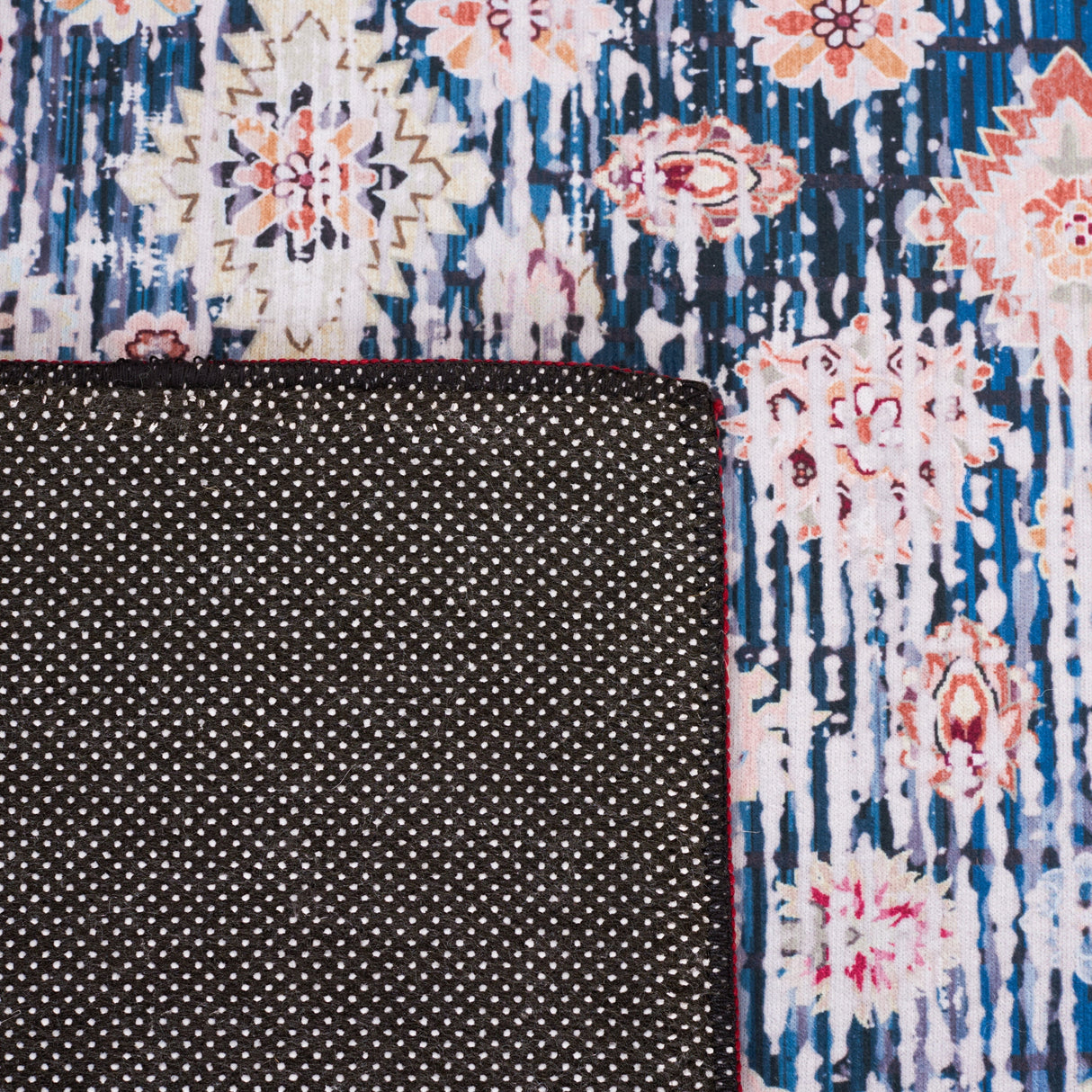 Safavieh Machine Washable Tucson Tsn164M Blue/Red Rug.
