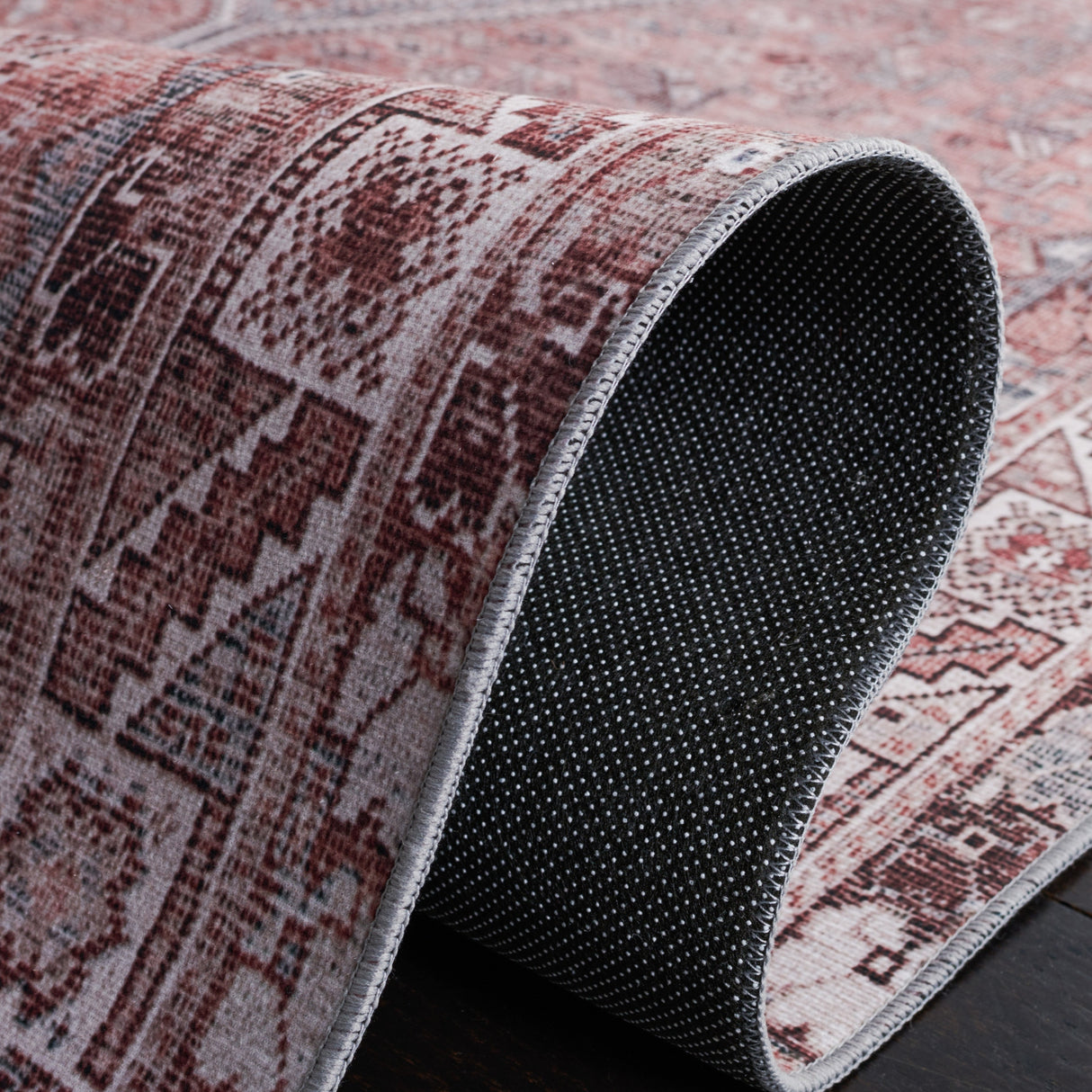 Safavieh Machine Washable Tucson Tsn169P Light Rust/Beige Rug.