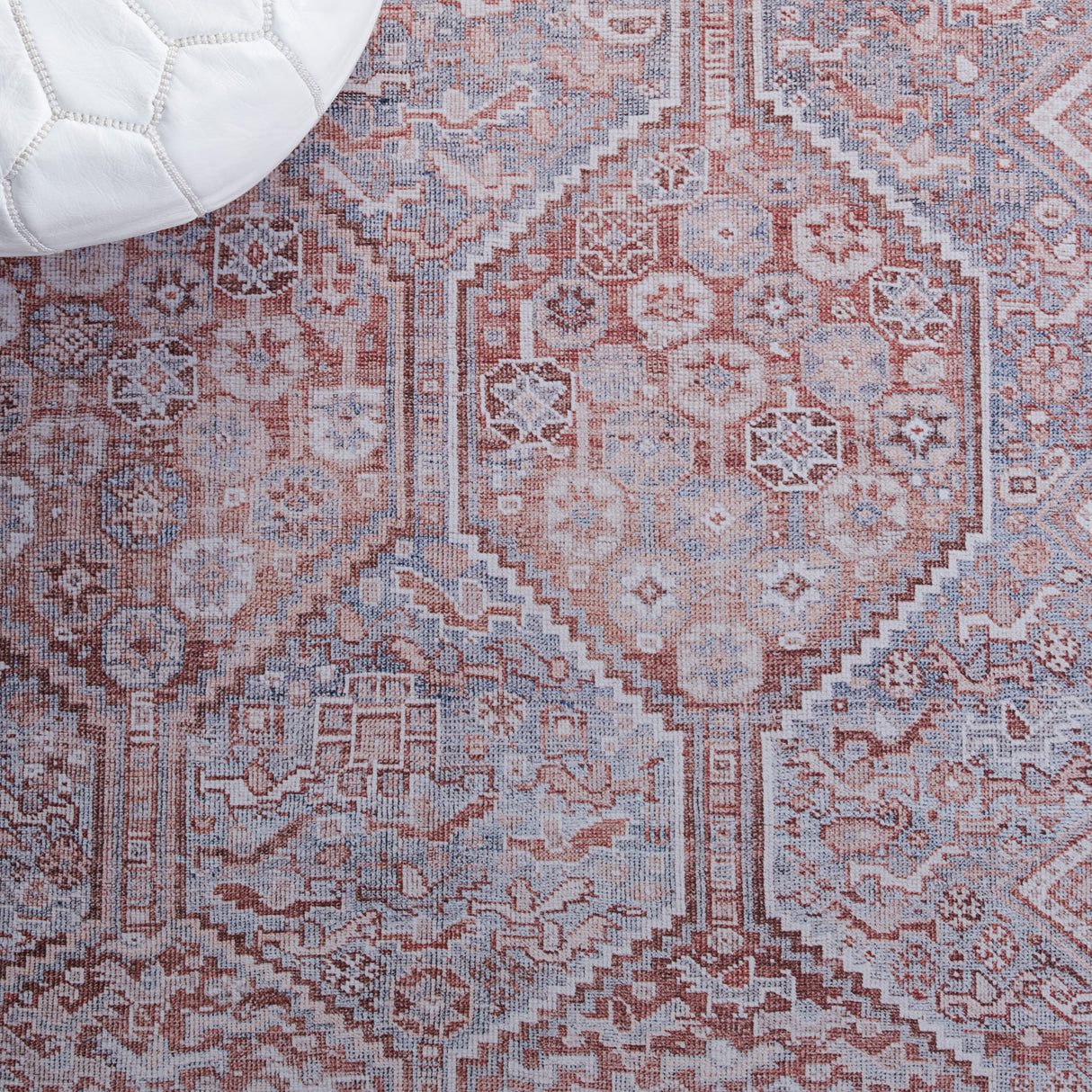 Safavieh Machine Washable Tucson Tsn180F Grey/Rust Rug.