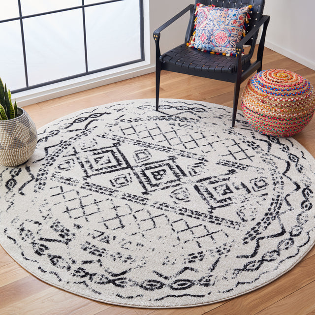 Safavieh Tulum Tul268D Ivory/Black Rug.