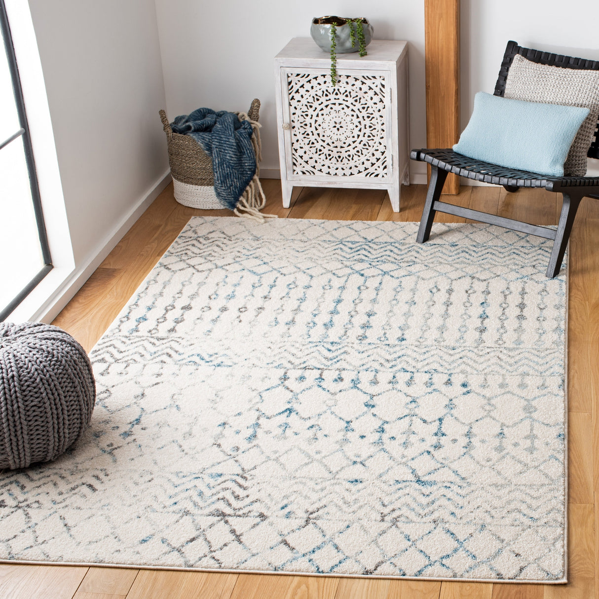 Safavieh Tulum Tul270B Ivory/Turquoise Rug.