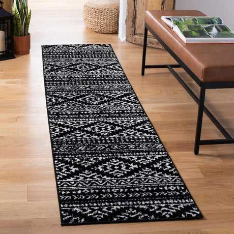 Safavieh Tulum Tul272Z Black/Ivory Rug.