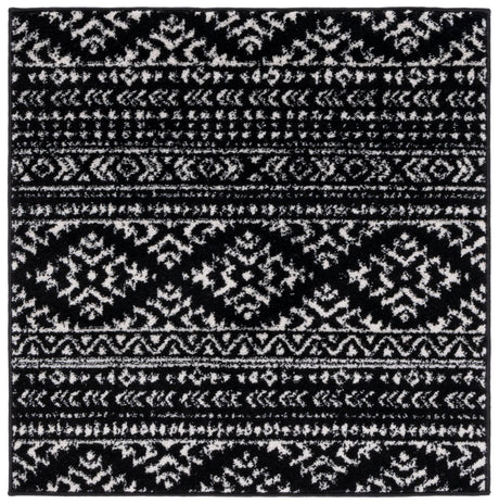 Safavieh Tulum Tul272Z Black/Ivory Rug.