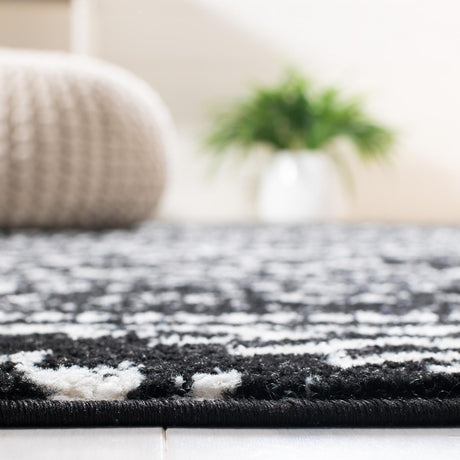 Safavieh Tulum Tul272Z Black/Ivory Rug.