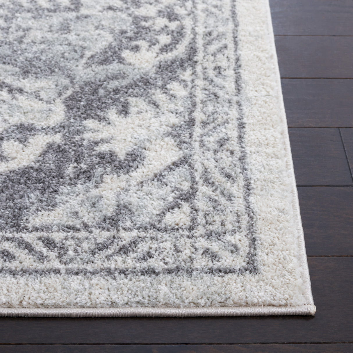 Safavieh Tulum Tul278C Ivory/Grey Rug.
