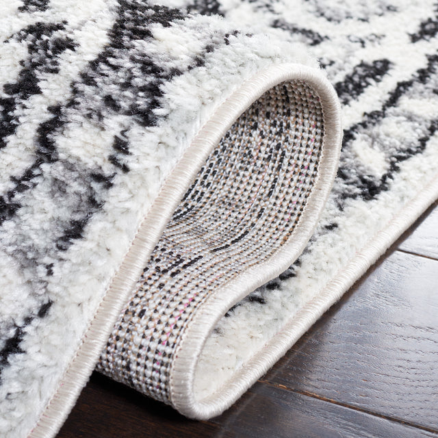 Safavieh Tulum Tul279A Ivory/Black Rug.