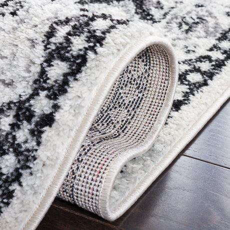 Safavieh Tulum Tul280A Ivory/Black Rug.