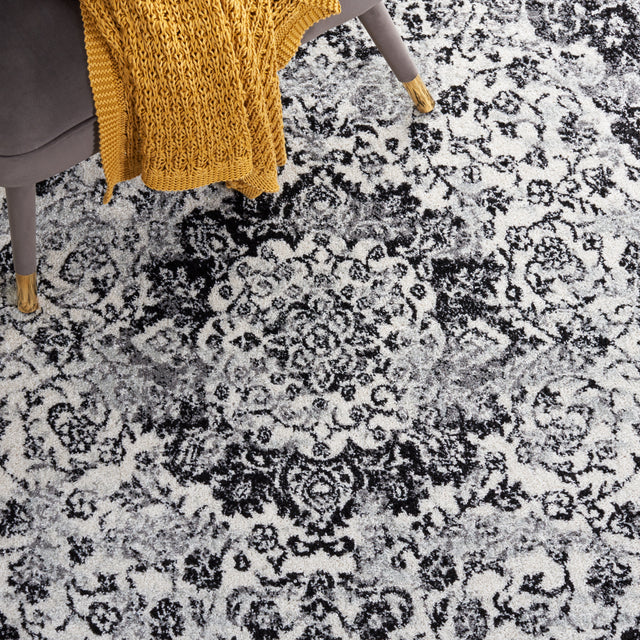 Safavieh Tulum Tul282A Ivory/Black Rug.