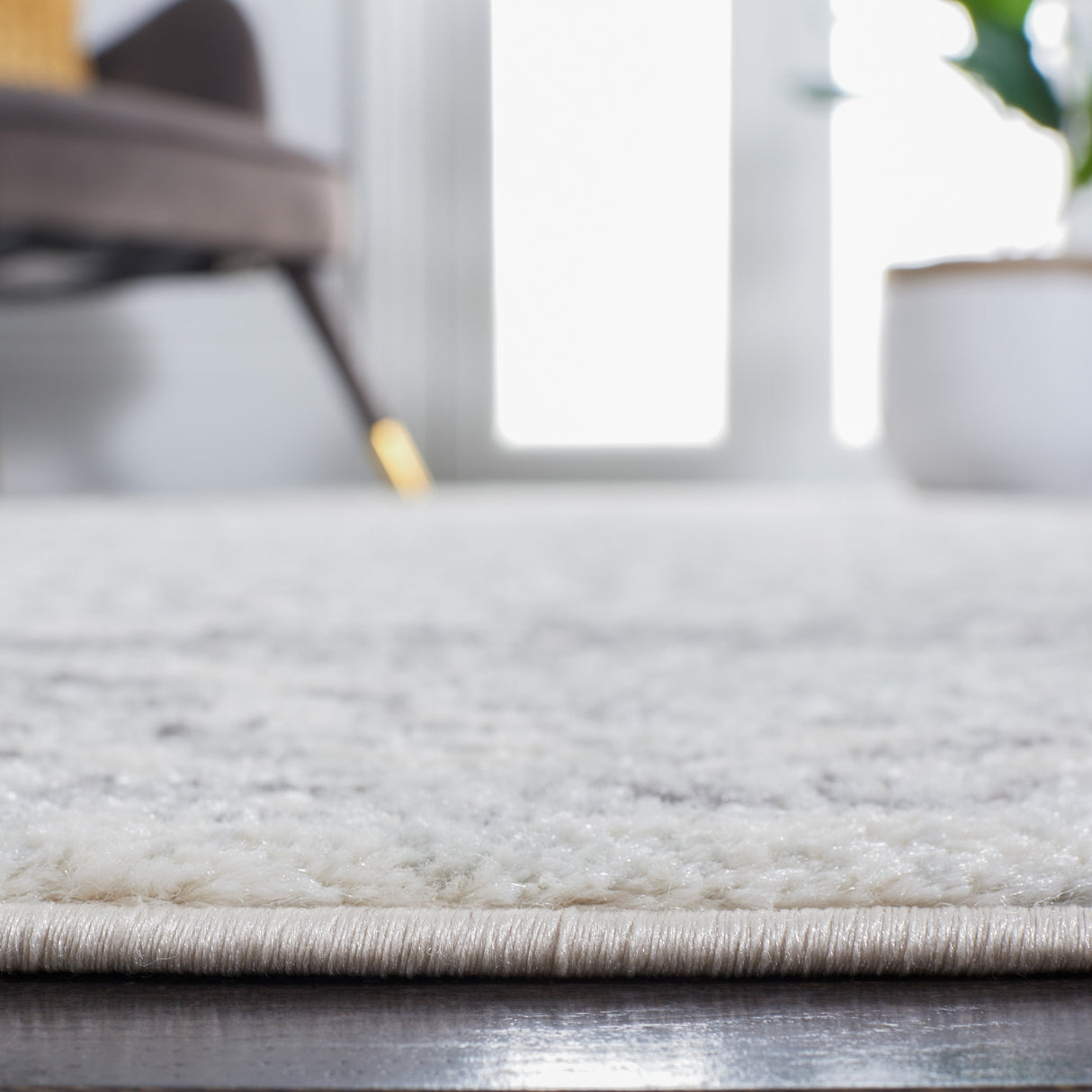 Safavieh Tulum Tul282C Ivory/Grey Rug.