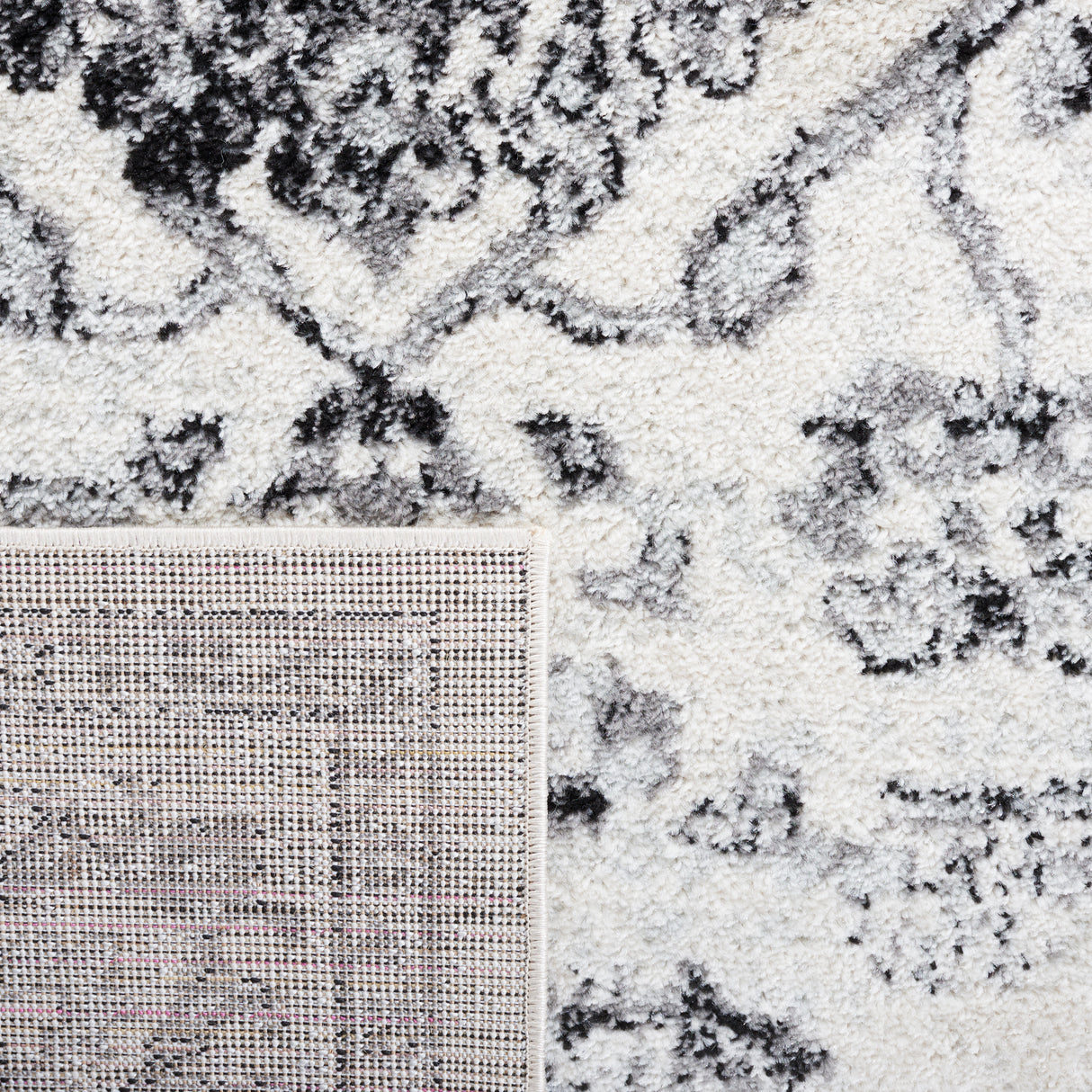 Safavieh Tulum Tul283A Ivory/Black Rug.