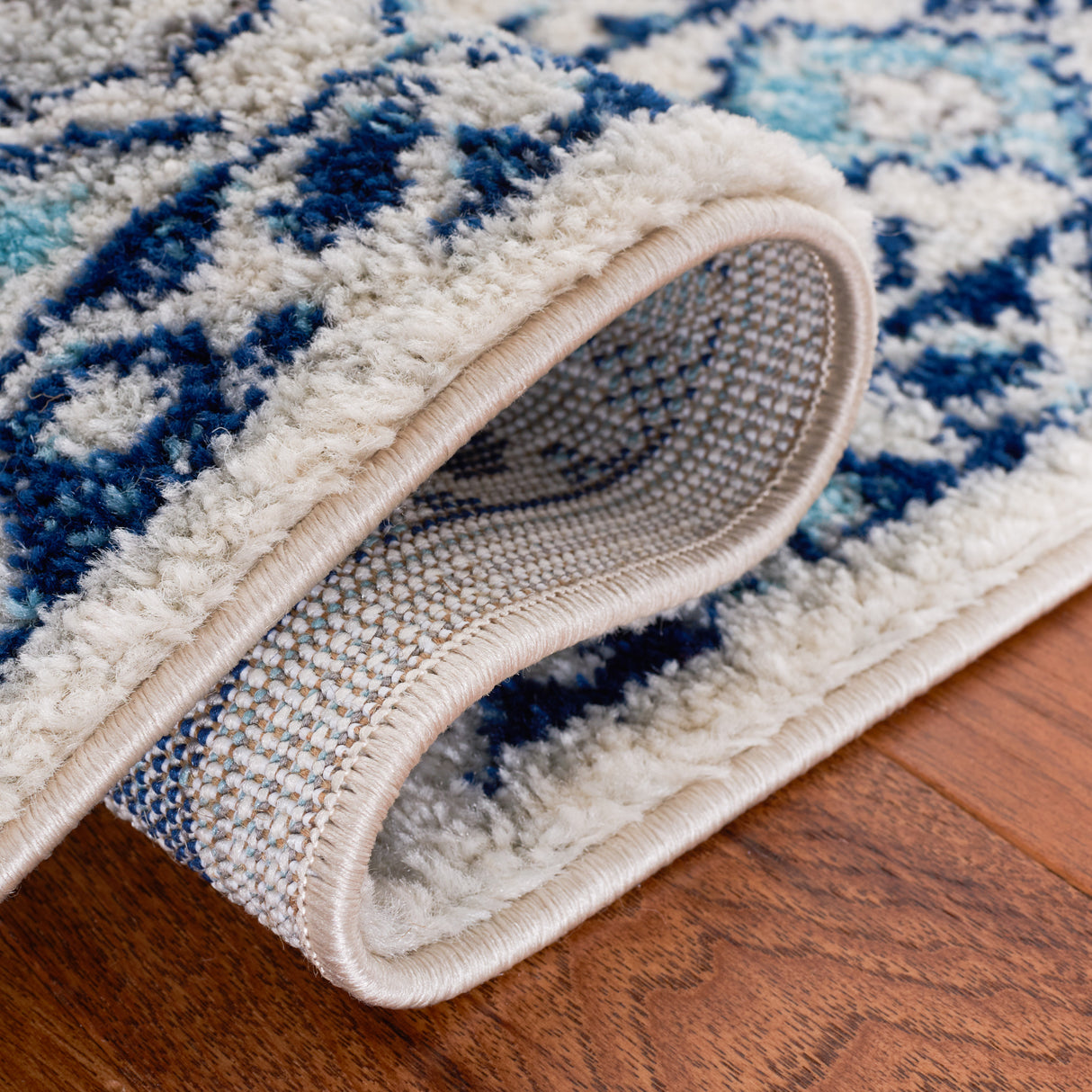 Safavieh Tulum Tul286B Ivory/Blue Rug.
