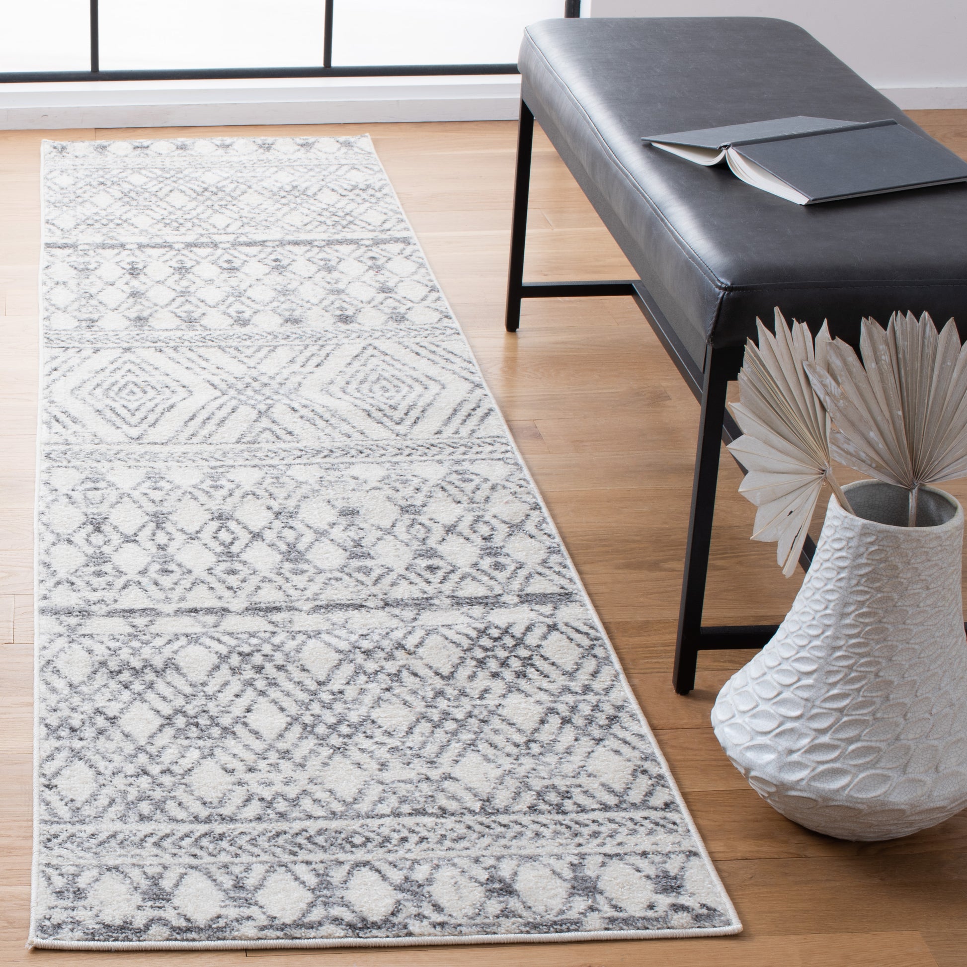 Safavieh Tulum Tul610A Ivory/Grey Area Rug