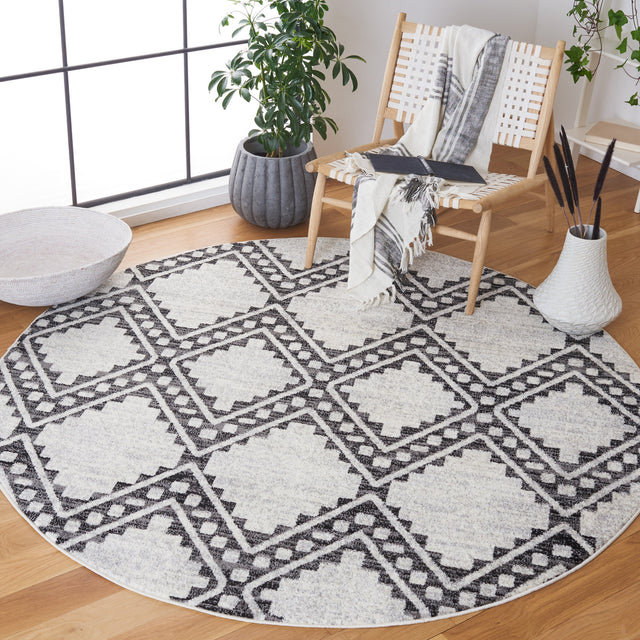 Safavieh Tulum Tul642A Ivory/Black Rug.