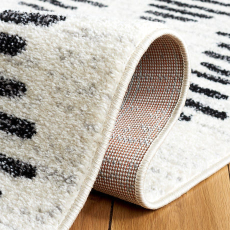 Safavieh Tulum Tul644A Ivory/Black Rug.