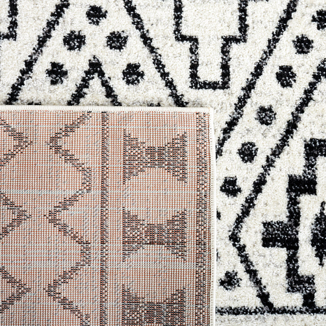 Safavieh Tulum Tul648Z Black/Ivory Rug.