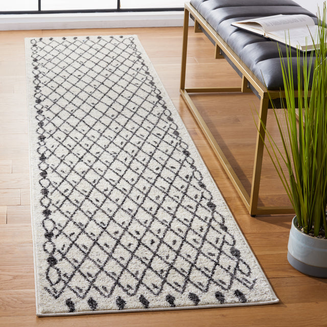 Safavieh Tulum Tul650A Ivory/Black Rug.