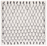 Safavieh Tulum Tul650A Ivory/Black Rug.