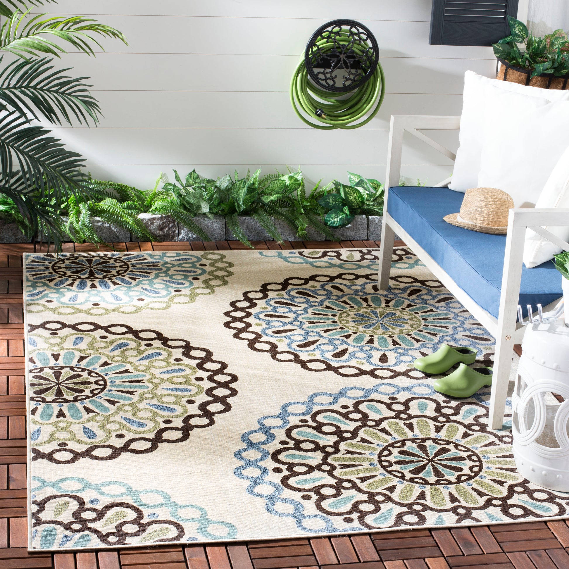 Safavieh Veranda Ver092 Cream/Blue Area Rug