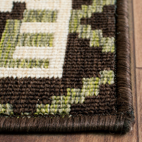 Safavieh Veranda Ver096 Green/Chocolate Rug.