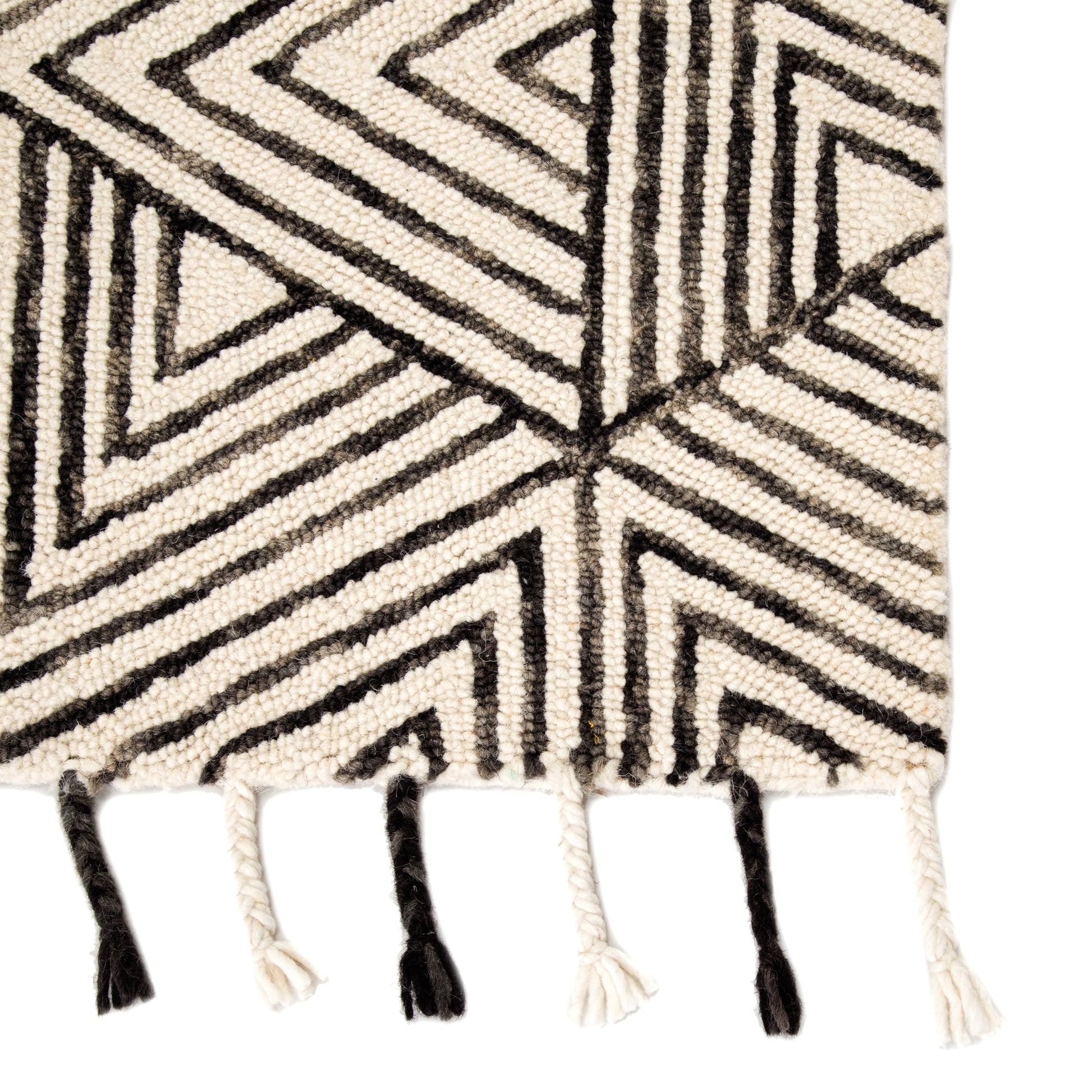 Jaipur Vera By Nikki Chu Montblanc Vnk01 Ivory/Gray Area Rug