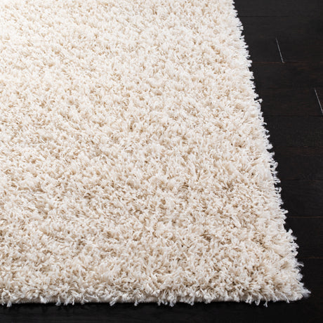 Safavieh Venus Shag Vns520A Ivory Rug.