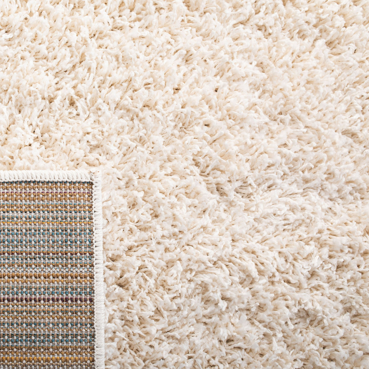 Safavieh Venus Shag Vns520A Ivory Rug.