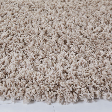 Safavieh Venus Shag Vns520E Taupe Rug.