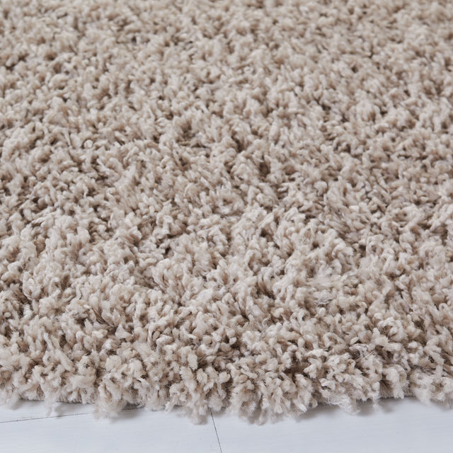 Safavieh Venus Shag Vns520E Taupe Rug.