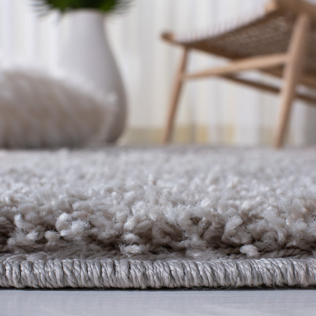 Safavieh Venus Shag Vns520F Light Grey Rug.