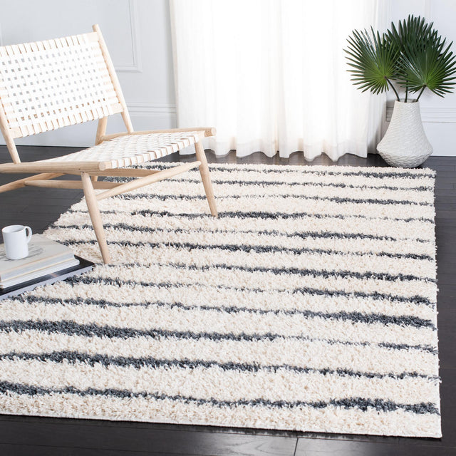 Safavieh Venus Shag Vns603B Ivory/Dark Grey Rug.