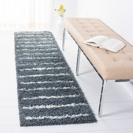 Safavieh Venus Shag Vns604G Dark Grey/Ivory Rug.