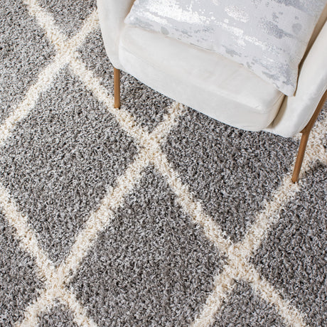 Safavieh Venus Shag Vns681J Grey/Ivory Rugs.