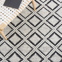 Safavieh Vermont Vrm151Z Ivory/Black Area Rug