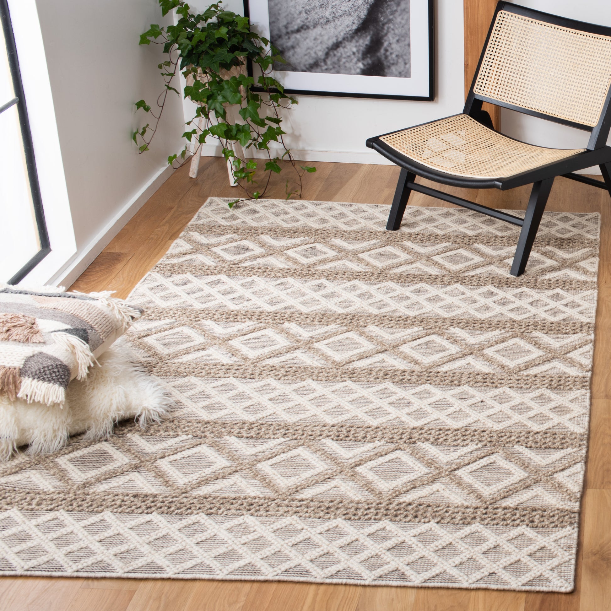 Safavieh Vermont Vrm211F Ivory/Grey Area Rug