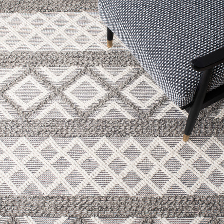 Safavieh Vermont Vrm211H Ivory/Dark Grey Rugs.