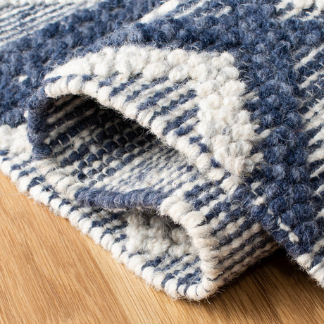 Safavieh Vermont Vrm211N Ivory/Blue Rugs.