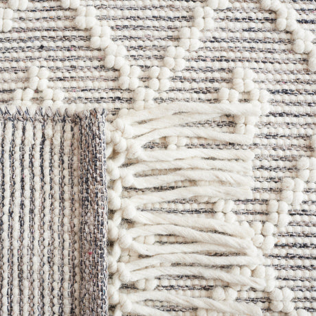 Safavieh Vermont Vrm250A Ivory/Grey Rug.