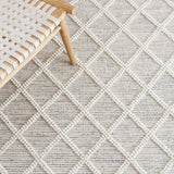 Safavieh Vermont Vrm255Z Black/Ivory Rug.