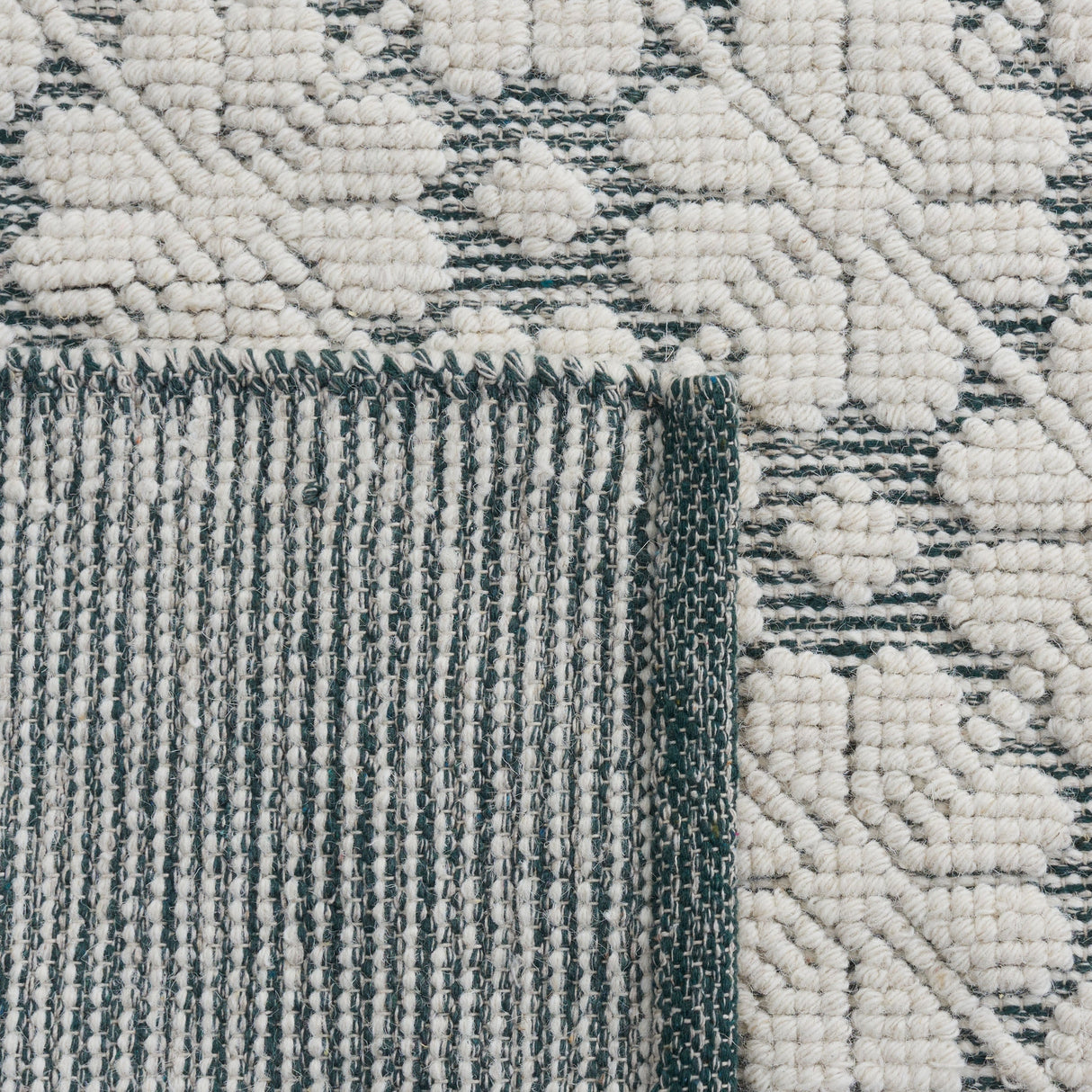 Safavieh Vermont Vrm303Y Ivory/Green Rug.