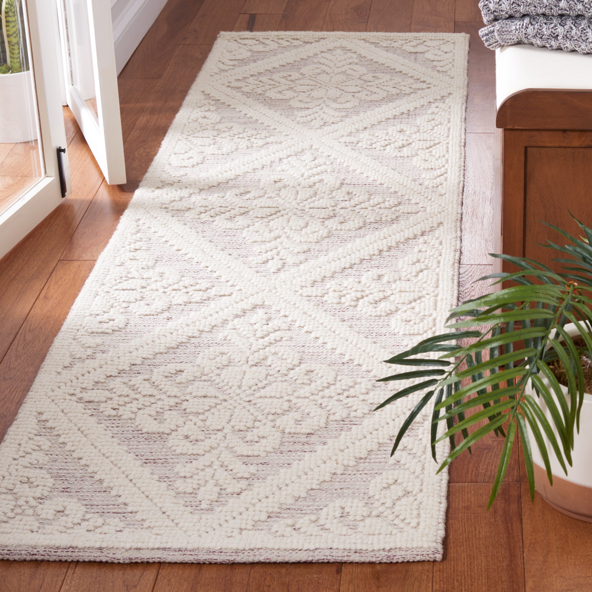 Safavieh Vermont Vrm306Q Ivory/Red Area Rug