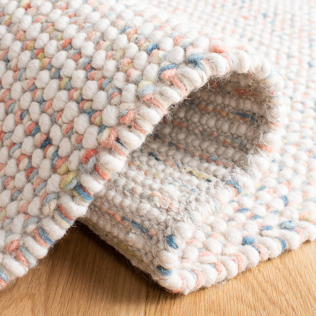 Safavieh Vermont Vrm401U Ivory/Pink Rugs.