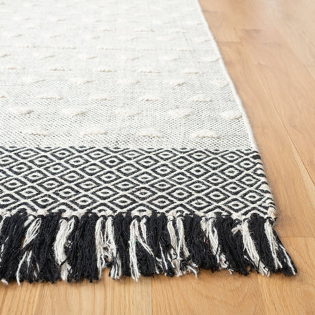 Safavieh Vermont Vrm503A Ivory/Black Rugs.