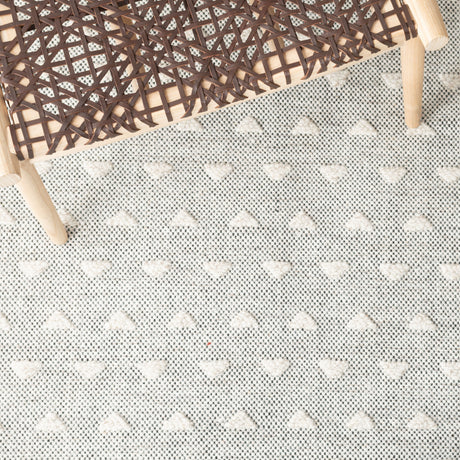 Safavieh Vermont Vrm503A Ivory/Black Rugs.