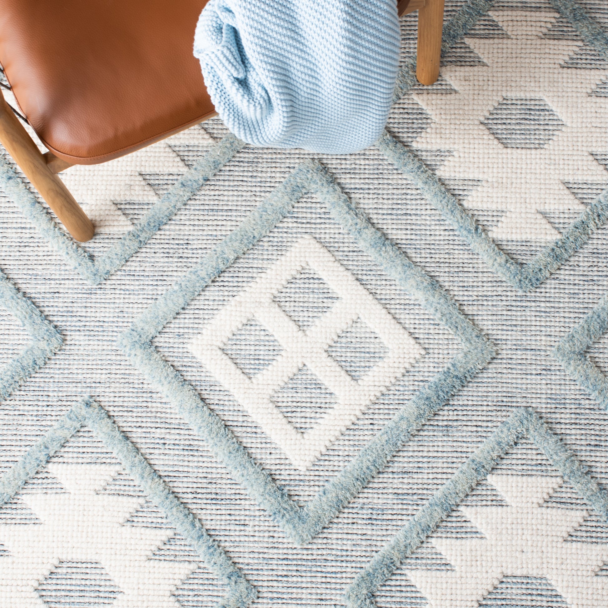 Safavieh Vermont Vrm603M Blue/Ivory Area Rug