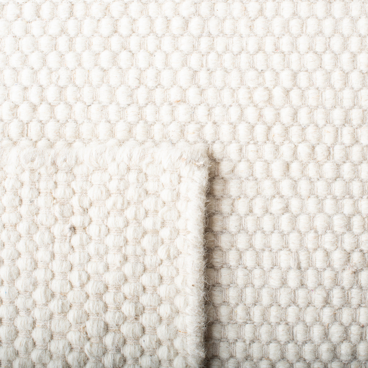Safavieh Vermont Vrm801A Ivory Rugs.