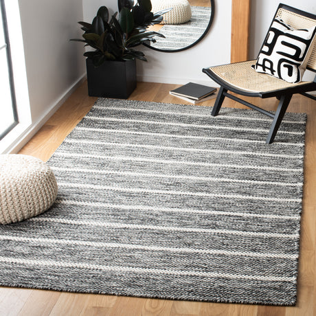 Safavieh Vermont Vrm802Z Black/Ivory Rugs.